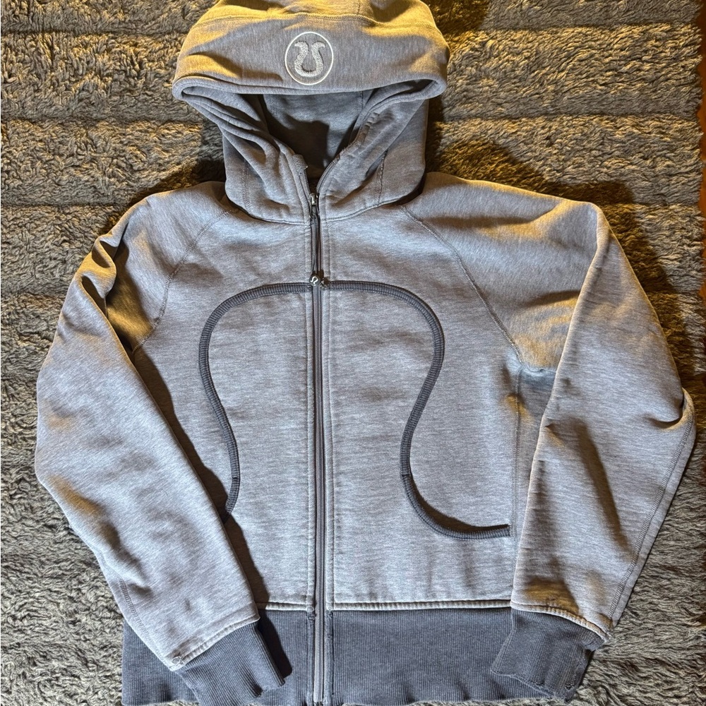 Lululemon Athletica Scuba Gray Hoodie Sweatshirt